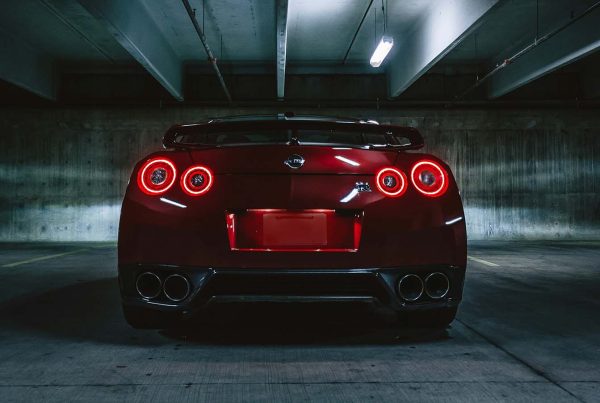 Guida una supercar col tuo Legendary Pass